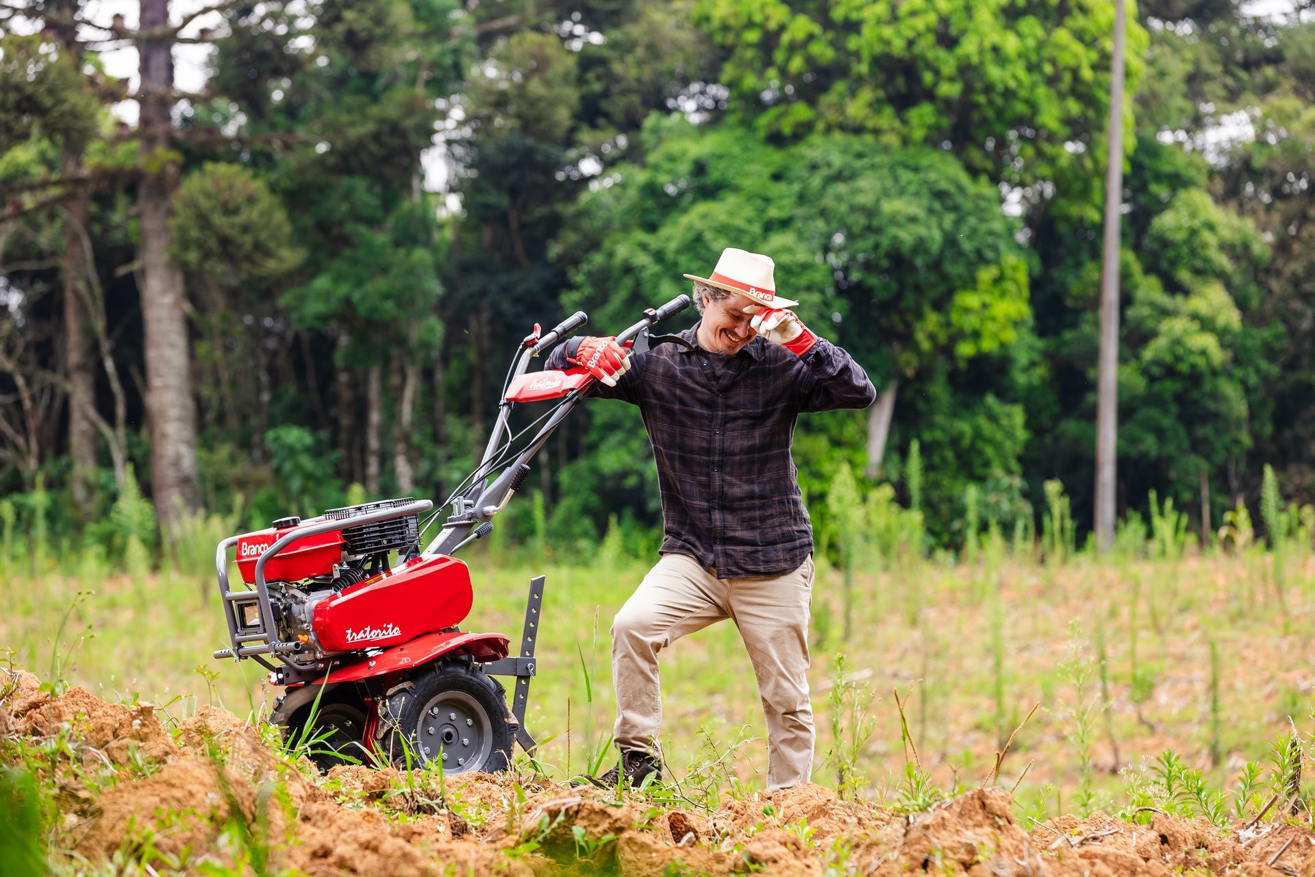 O que é um motocultivador? Conheça a ferramenta ideal para o produtor rural